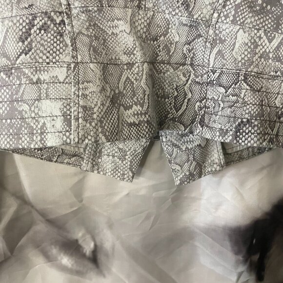 White House Black Market Sz 6 - Picture 3 of 5